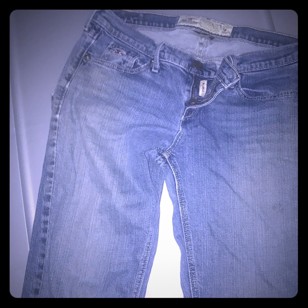 Hollister size 5r